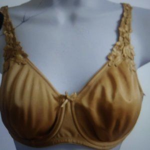 Dominique Mystique Underwire Minimizer Bra - size 42F
